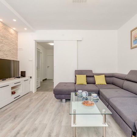 Ferienwohnung Kate Omiš Exterior foto
