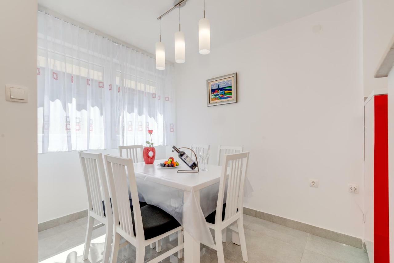 Ferienwohnung Kate Omiš Exterior foto