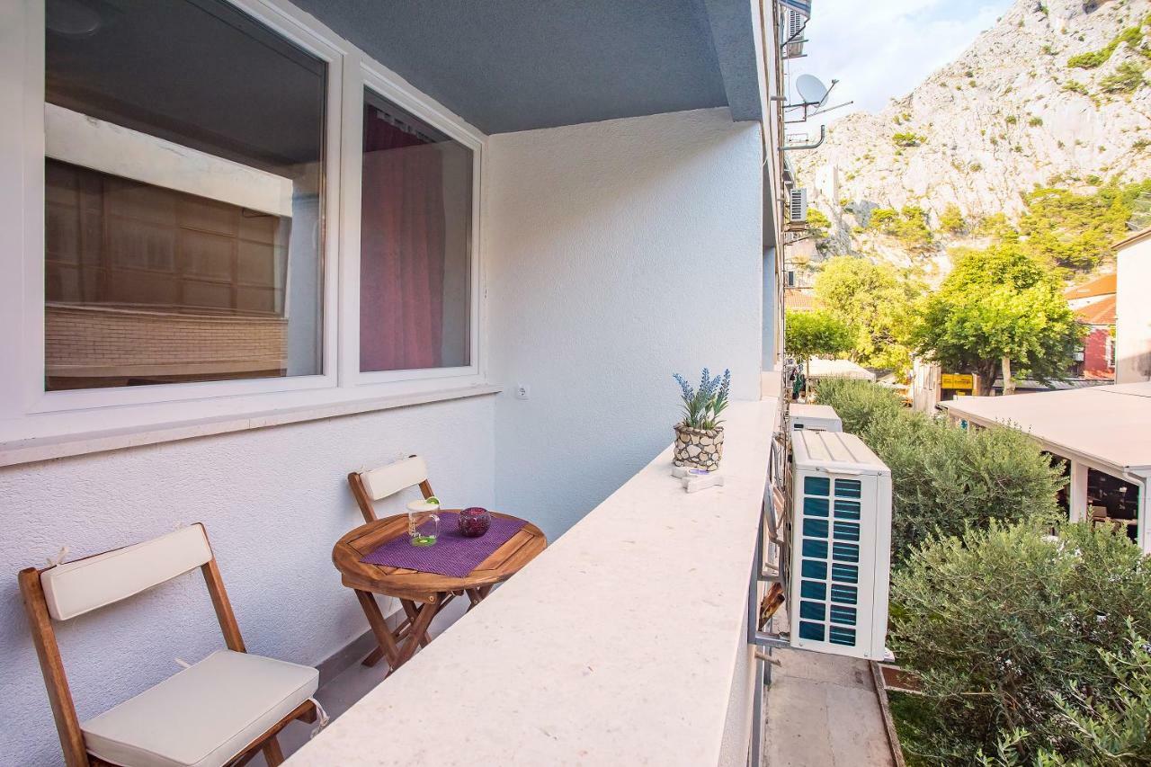 Ferienwohnung Kate Omiš Exterior foto