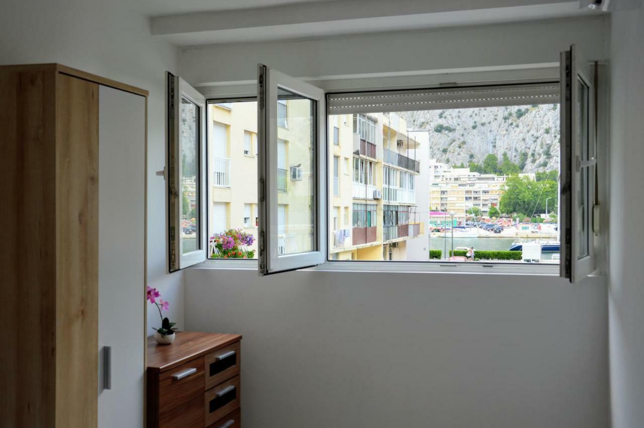 Ferienwohnung Kate Omiš Exterior foto
