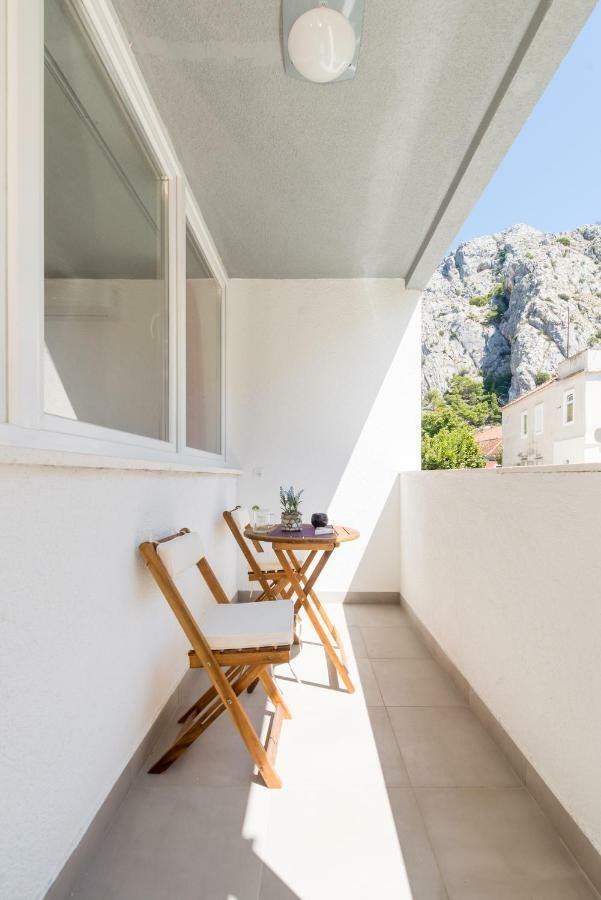 Ferienwohnung Kate Omiš Exterior foto