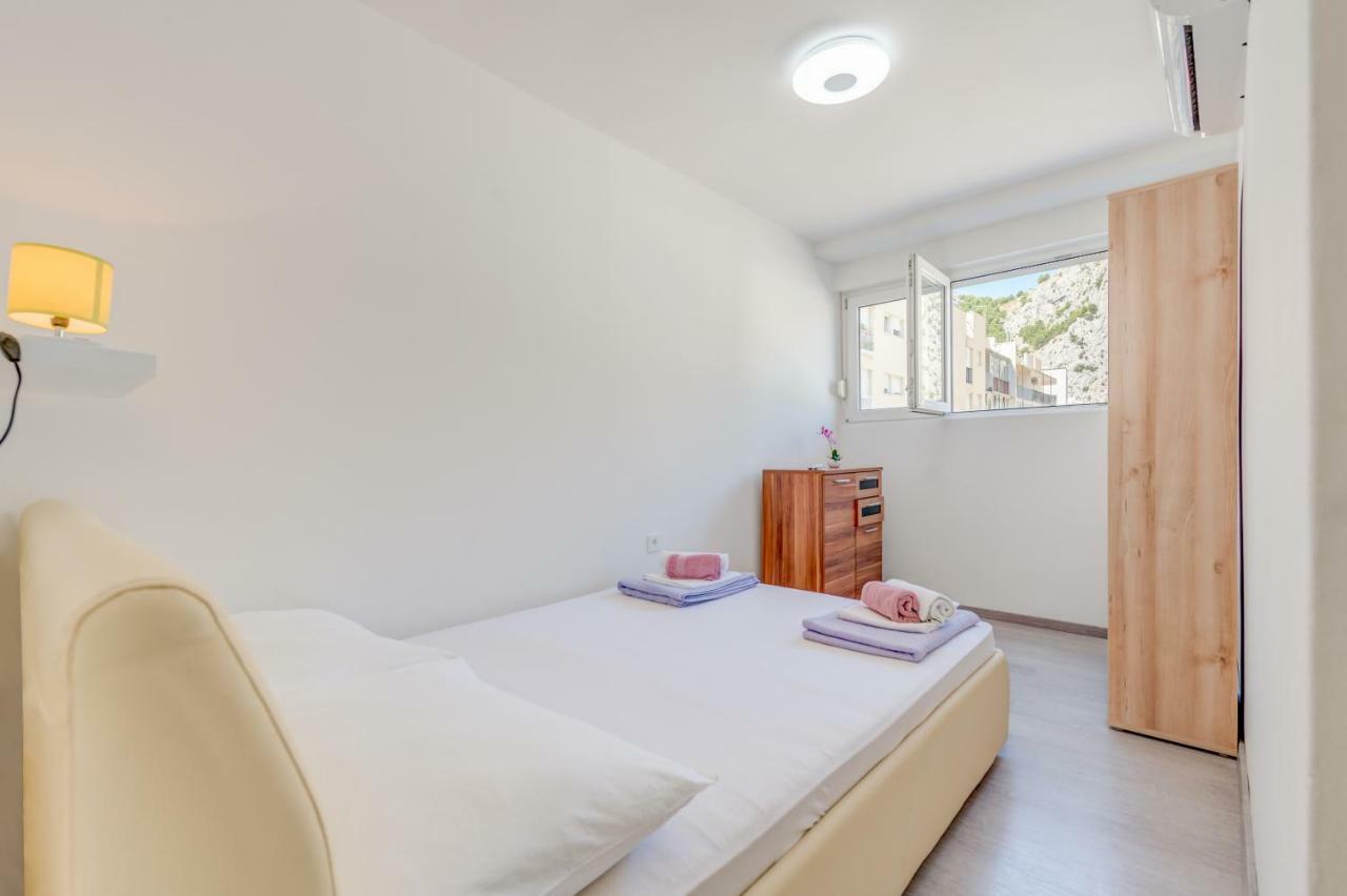 Ferienwohnung Kate Omiš Exterior foto